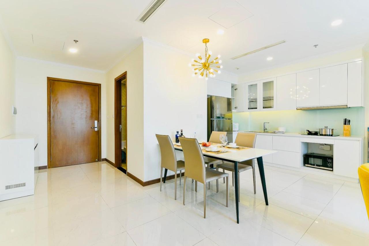 *Bom Homes* Vinhomes Central Park- Luxury Apartment ホーチミン市 エクステリア 写真